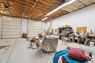 2401 S Coyote Trail, Maricopa, AZ 85139 - Photo 34