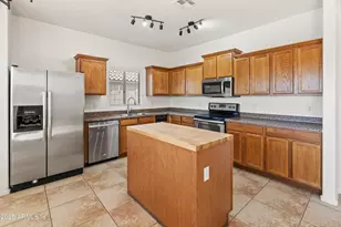 35903 W Velazquez Dr, Maricopa, AZ 85138 - Photo 6