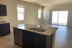 1070 W Falls Canyon Dr, Casa Grande, AZ 85122 - Photo 8