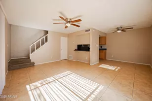 5214 N 42nd Pkwy, Phoenix, AZ 85019 - Photo 8
