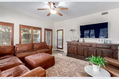 5450 E Deer Valley Drive #1217, Phoenix, AZ 85054 - Photo 4