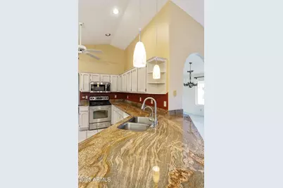 10610 E Hercules Drive, Sun Lakes, AZ 85248 - Photo 12