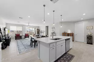 2049 E Entoro Dr, Casa Grande, AZ 85122 - Photo 12