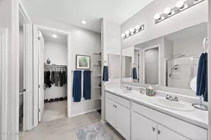 2049 E Entoro Dr, Casa Grande, AZ 85122 - Photo 6