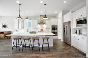 28017 N 99th Dr, Peoria, AZ 85383 - Photo 14