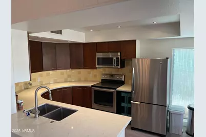 3713 E Glenrosa Avenue, Phoenix, AZ 85018 - Photo 10