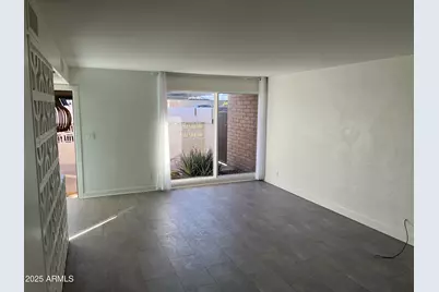 3713 E Glenrosa Avenue, Phoenix, AZ 85018 - Photo 8