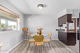 532 N 54th St, Mesa, AZ 85205 - Photo 8