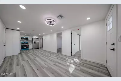 2024 W Hadley Street, Phoenix, AZ 85009 - Photo 2