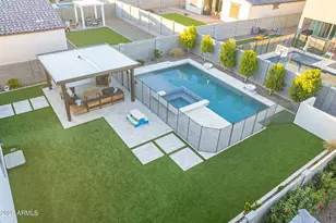 13182 W Crestvale Dr, Peoria, AZ 85383 - Photo 48