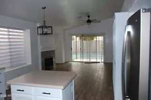 249 W Grovers Ave, Phoenix, AZ 85023 - Photo 2