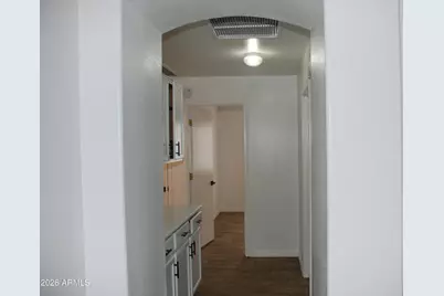 249 W Grovers Avenue, Phoenix, AZ 85023 - Photo 8