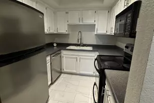 3002 N 70th St, Scottsdale, AZ 85251 - Photo 2