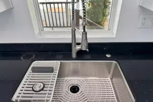 2233 E Behrend Dr, Phoenix, AZ 85024 - Photo 10