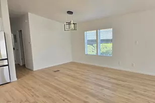 2233 E Behrend Dr, Phoenix, AZ 85024 - Photo 4