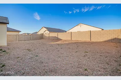37728 W San Capistrano Avenue, Maricopa, AZ 85138 - Photo 38