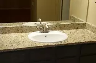 2035 S Elm St, Tempe, AZ 85282 - Photo 6