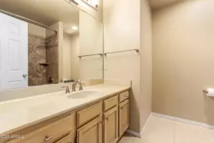 1007 E Secretariat Dr, Tempe, AZ 85284 - Photo 28