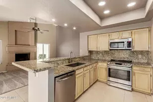 1007 E Secretariat Dr, Tempe, AZ 85284 - Photo 14