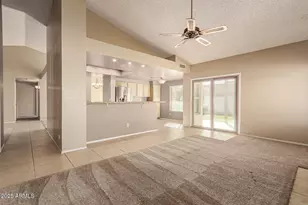 1007 E Secretariat Dr, Tempe, AZ 85284 - Photo 12