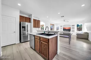 16529 W Saguaro Ln, Surprise, AZ 85388 - Photo 14