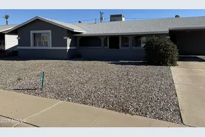 11815 N Hillcrest Drive, Sun City, AZ 85351 - Photo 2