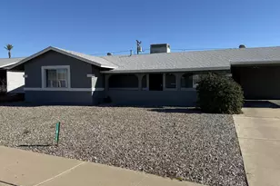 11815 N Hillcrest Dr, Sun City, AZ 85351 - Photo 2
