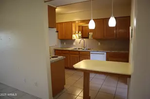 11815 N Hillcrest Dr, Sun City, AZ 85351 - Photo 12