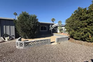 11815 N Hillcrest Dr, Sun City, AZ 85351 - Photo 22