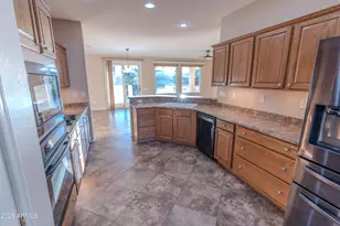 16461 W Juniper Ct, Surprise, AZ 85387 - Photo 12