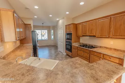 16461 W Juniper Court, Surprise, AZ 85387 - Photo 10