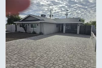 8541 E Catalina Drive, Scottsdale, AZ 85251 - Photo 1