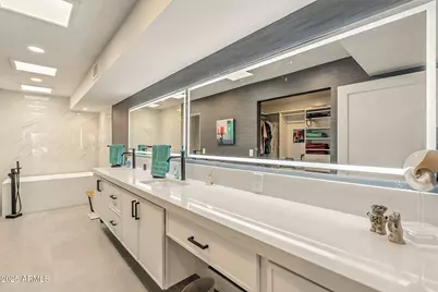 2505 E Palo Verde Drive, Phoenix, AZ 85016 - Photo 36