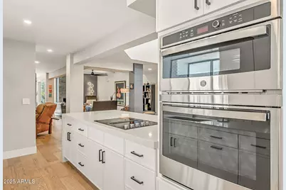 2505 E Palo Verde Drive, Phoenix, AZ 85016 - Photo 18