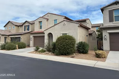 6516 E Michigan Avenue, Phoenix, AZ 85054 - Photo 2