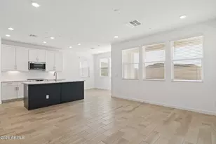 11886 W Burnside Trail, Peoria, AZ 85383 - Photo 8