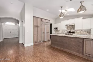 915 W Grand Caymen Dr, Gilbert, AZ 85233 - Photo 12