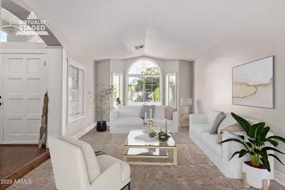 915 W Grand Caymen Drive, Gilbert, AZ 85233 - Photo 8