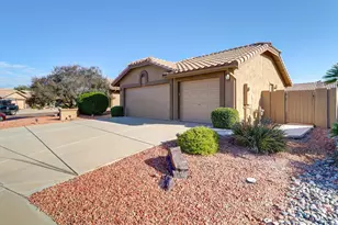 8457 W Wescott Dr, Peoria, AZ 85382 - Photo 2