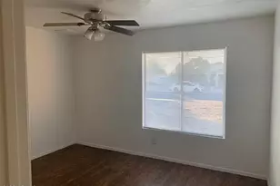 9761 N 68th Ln, Peoria, AZ 85345 - Photo 14