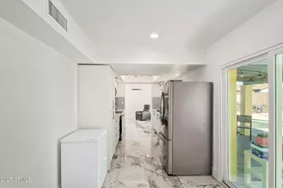 5704 W Purdue Circle, Glendale, AZ 85302 - Photo 12