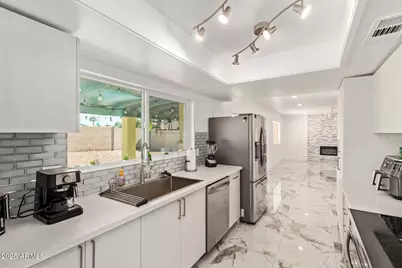 5704 W Purdue Circle, Glendale, AZ 85302 - Photo 16