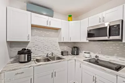 5704 W Purdue Circle, Glendale, AZ 85302 - Photo 38