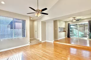 924 S Casitas Dr, Tempe, AZ 85281 - Photo 2