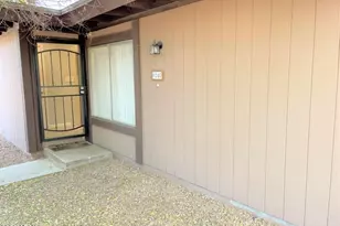 924 S Casitas Dr, Tempe, AZ 85281 - Photo 22