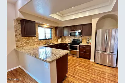 10255 N 12th Place #3, Phoenix, AZ 85020 - Photo 8