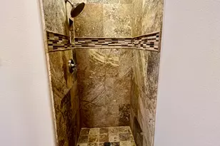 10255 N 12th Pl, Phoenix, AZ 85020 - Photo 6