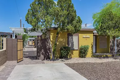 1646 E Indianola Avenue #1, Phoenix, AZ 85016 - Photo 12