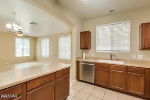 4750 E Thunderheart Trail, Gilbert, AZ 85297 - Photo 10