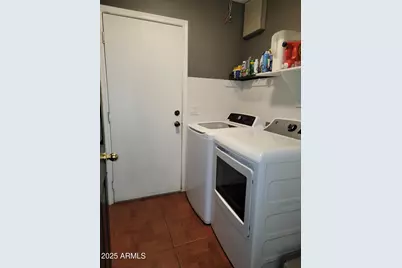 1124 W Nancy Lane, Phoenix, AZ 85041 - Photo 14